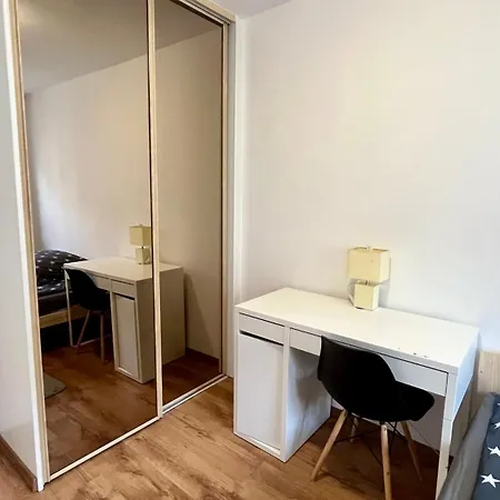 In - C106b Homestay Warsaw