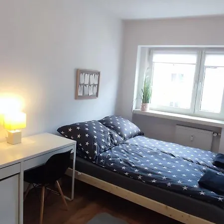 Homestay In - C106b *