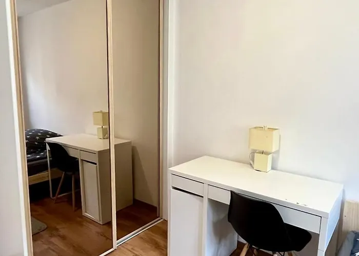 In - C106b Homestay Warsaw