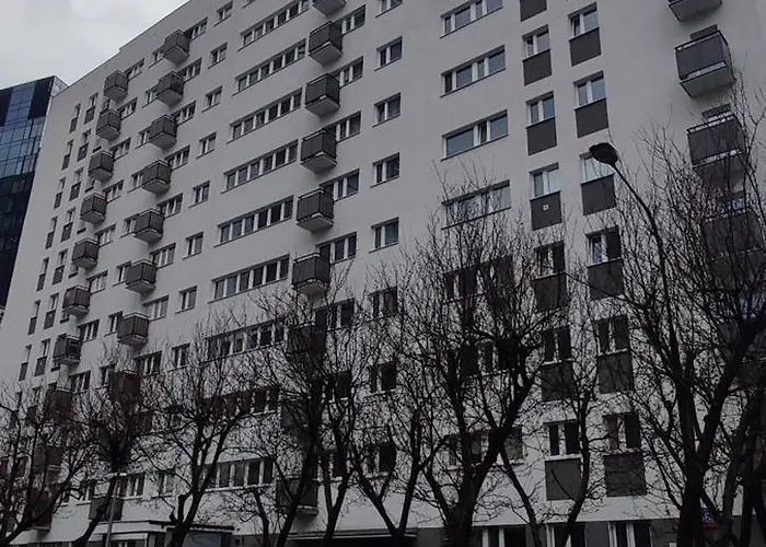 Homestay In - C106b Warsaw