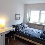 Homestay In - C106b *